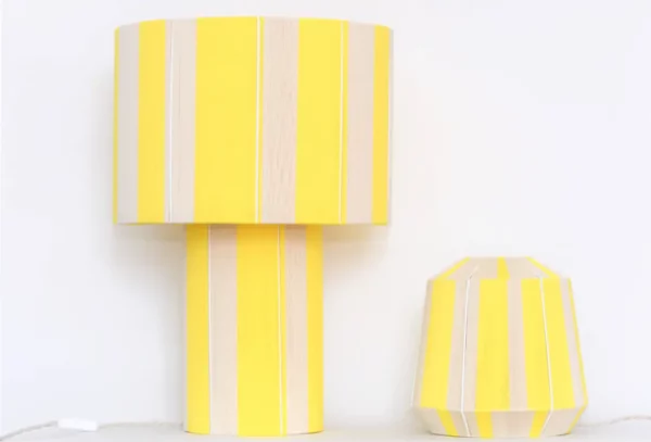 Grande lampe jaune L'Elégante Riviera acidulée (2)